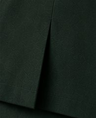 Blazer Signature na cor verde floresta, detalhe: outro