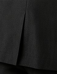 Costume Executivo na cor chumbo, detalhe: outro