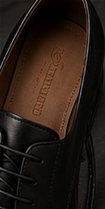 Derby Executivo na cor preto, detalhe: outro