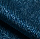 Lenço Signature na cor azul petróleo, detalhe do tecido