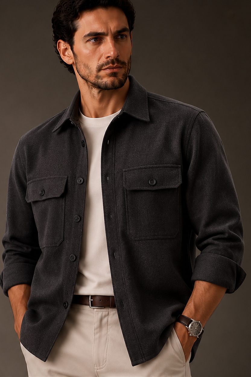 Overshirt Estruturada na cor chumbo
