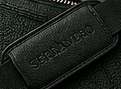 Weekender Signature na cor verde floresta, detalhe: outro
